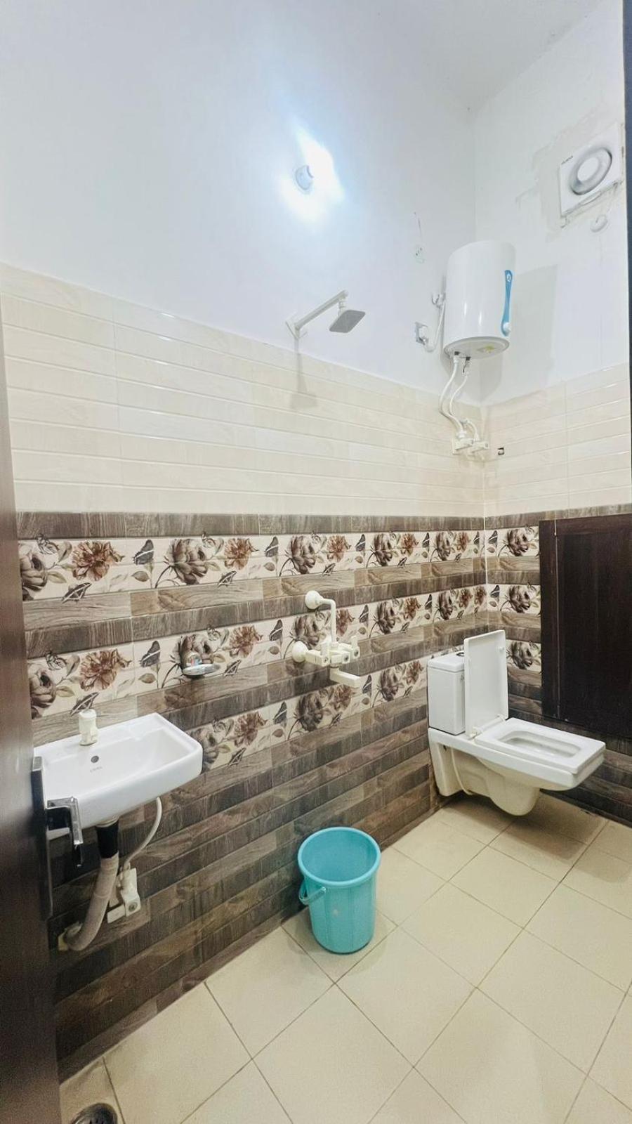 Hotel Rudra Residency Near Railway Station Mathura Exterior foto